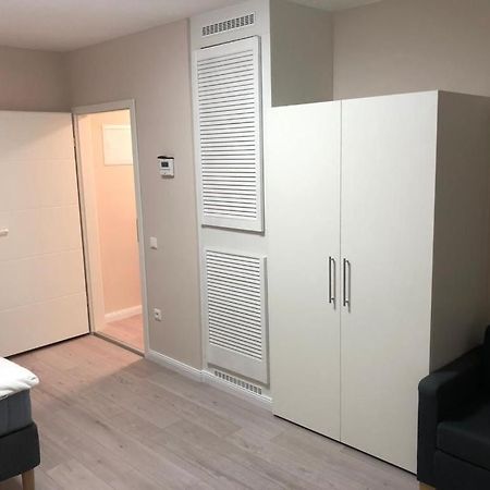 Hochfeld Apartment In Augsburg Bagian luar foto