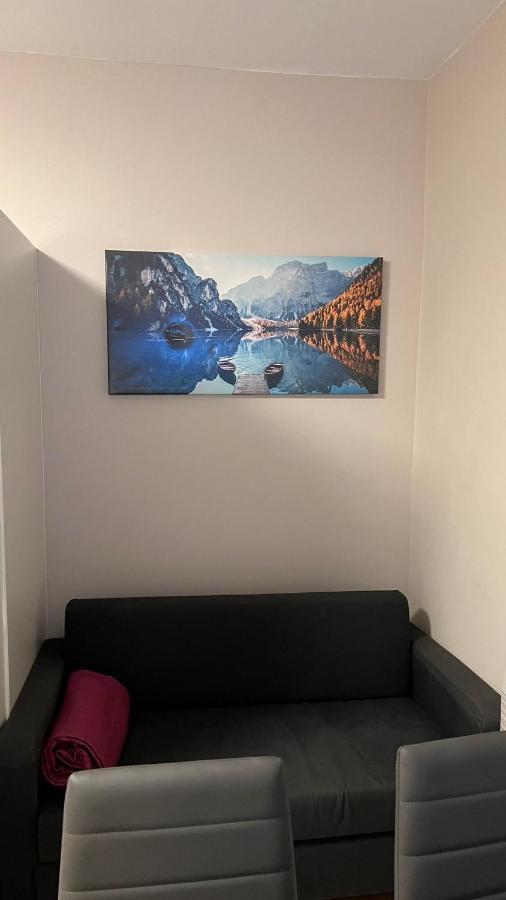 Hochfeld Apartment In Augsburg Bagian luar foto