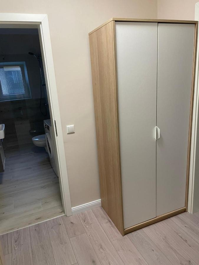 Hochfeld Apartment In Augsburg Bagian luar foto